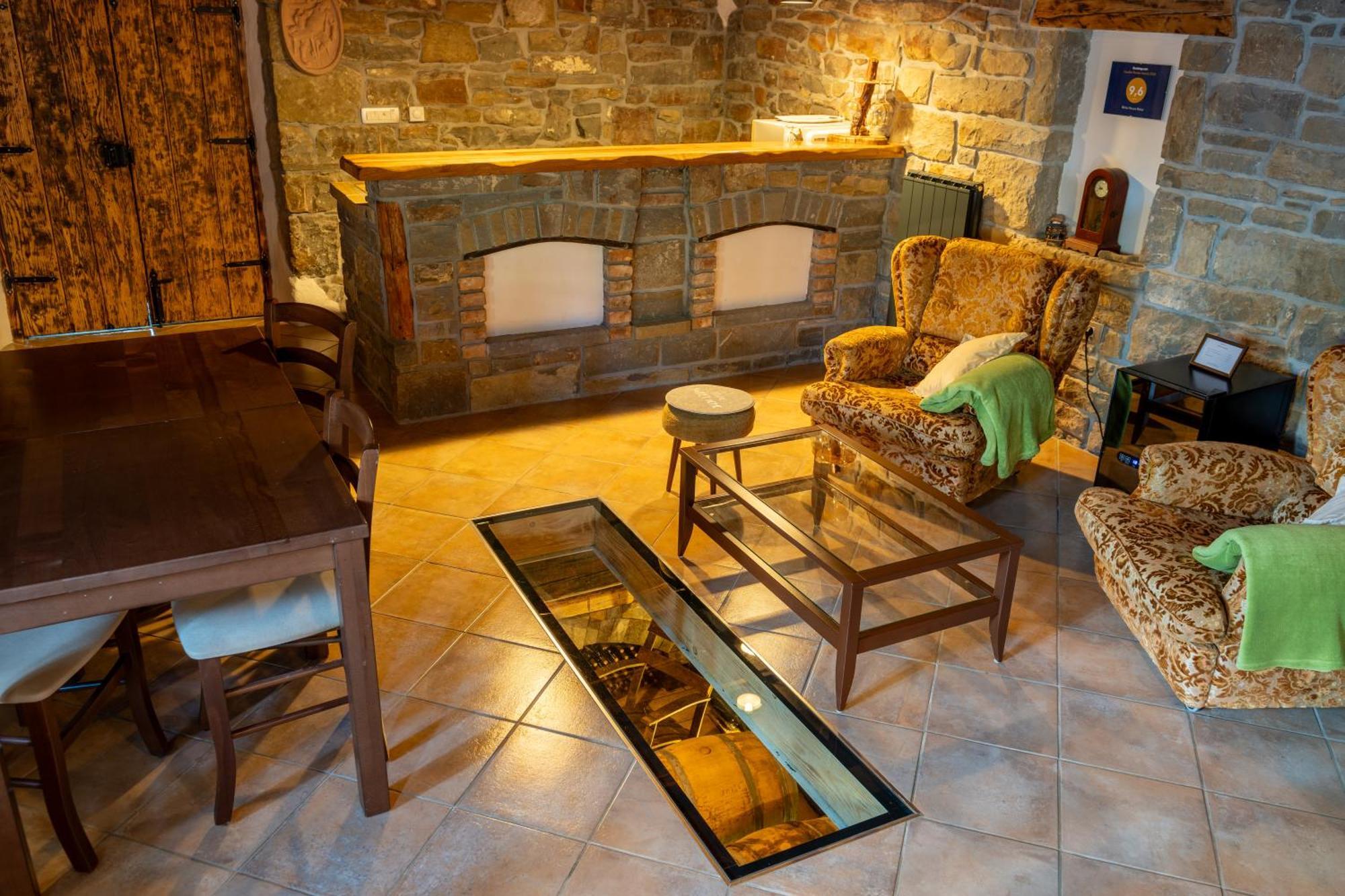 منزل الضيف Gračišče  في Wine House Rakar المظهر الخارجي الصورة