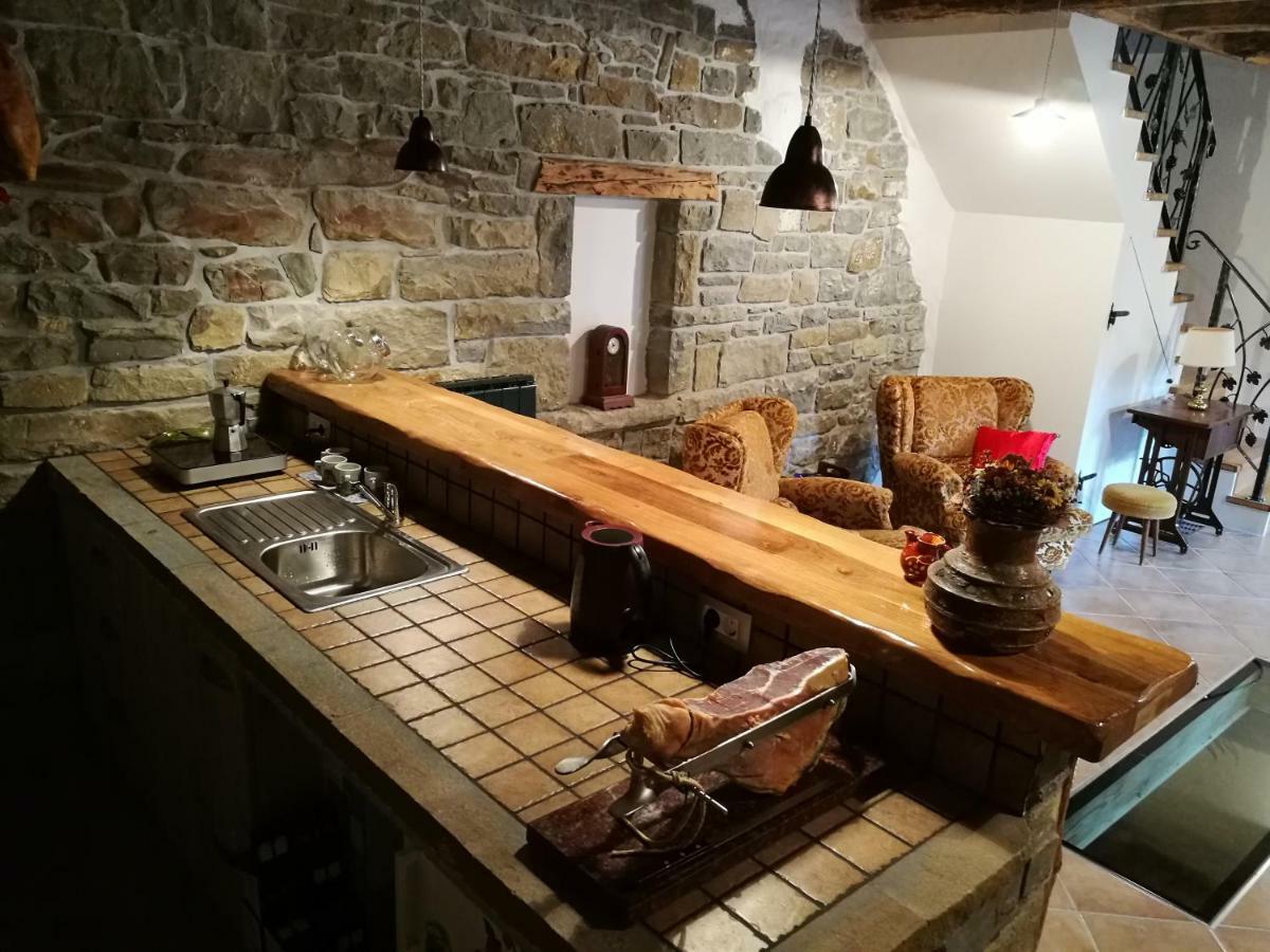 منزل الضيف Gračišče  في Wine House Rakar المظهر الخارجي الصورة